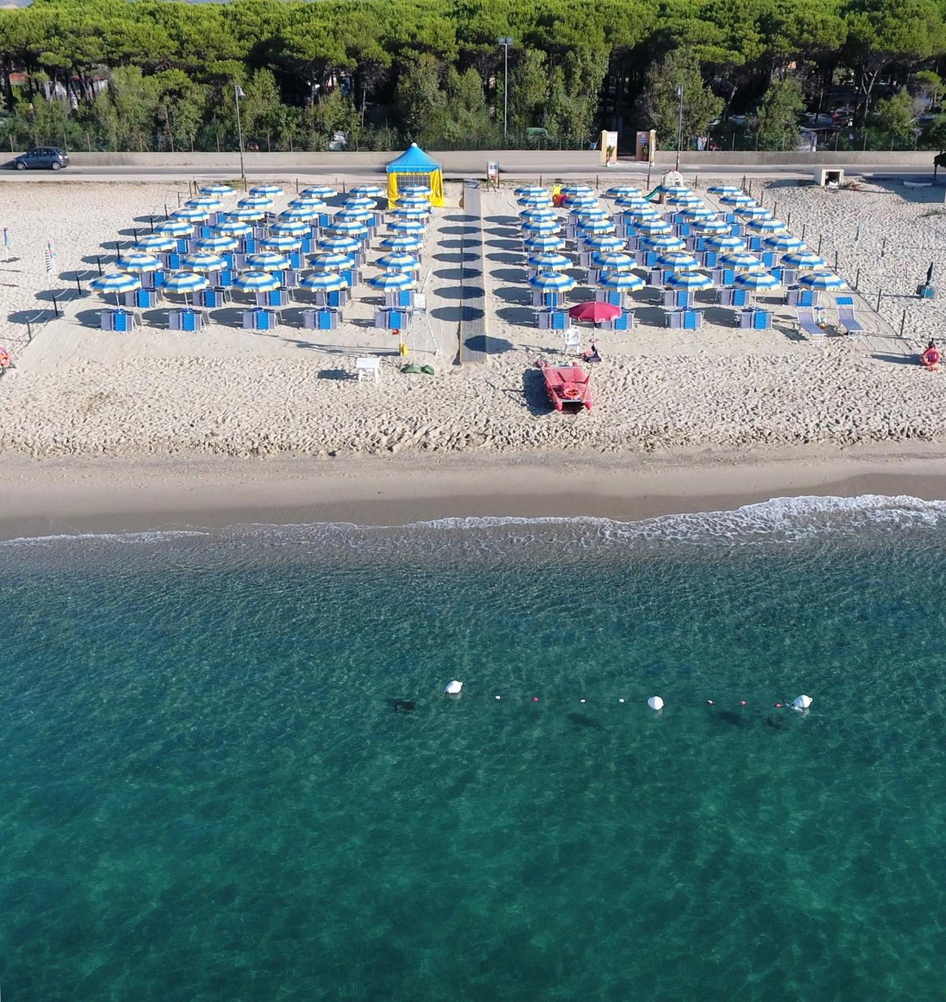 Villaggio Camping Lungomare Cropani Extérieur photo