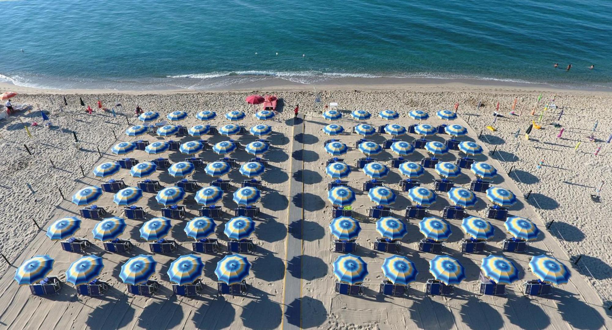 Villaggio Camping Lungomare Cropani Extérieur photo