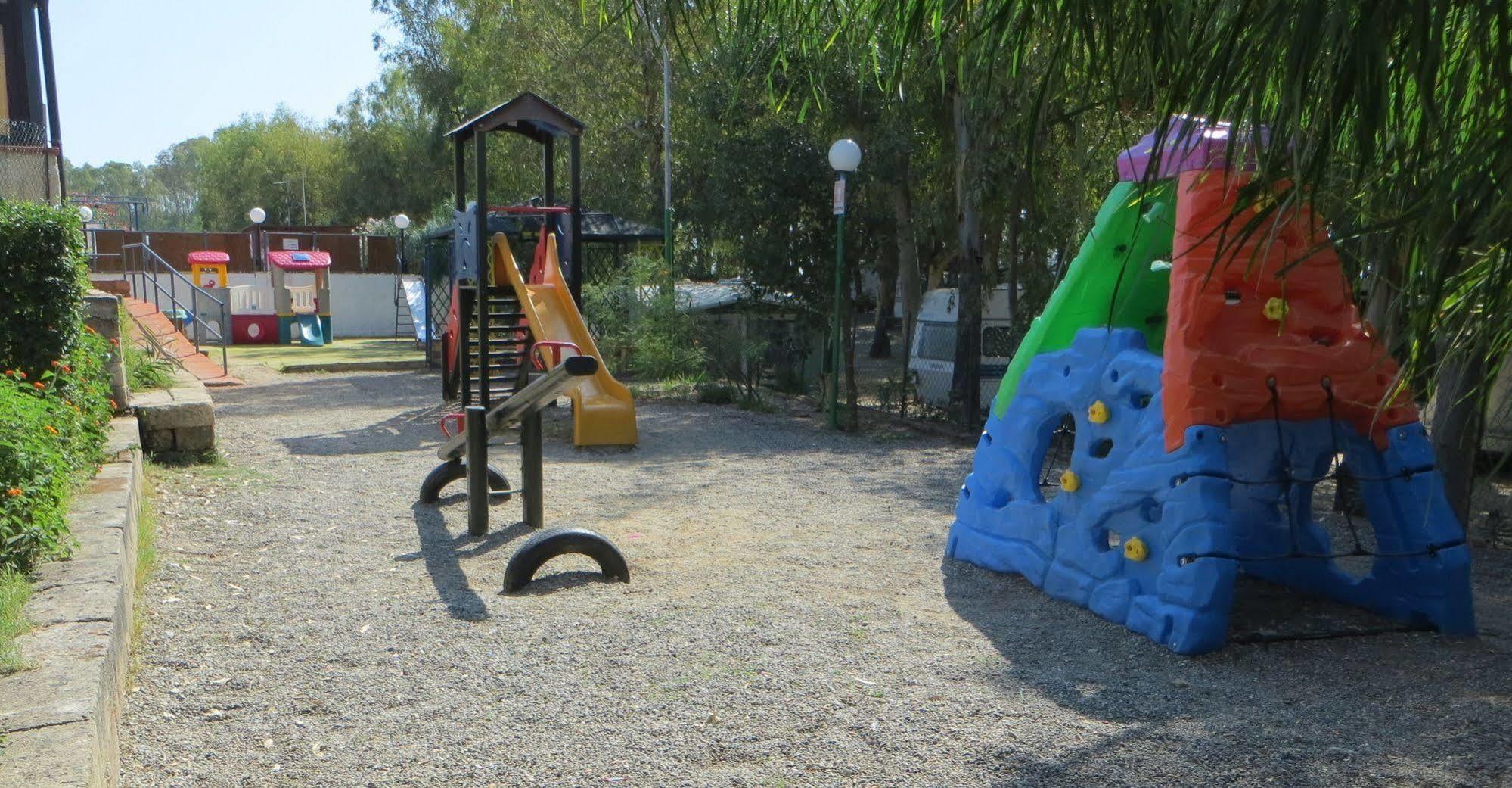 Villaggio Camping Lungomare Cropani Extérieur photo
